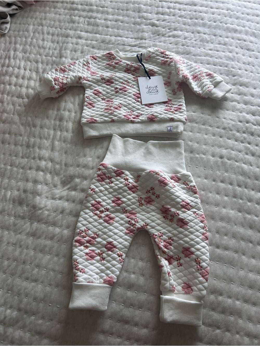 deux par deux Cream Quilted Baby Set with Pink Floral Print - Picture 1 of 1